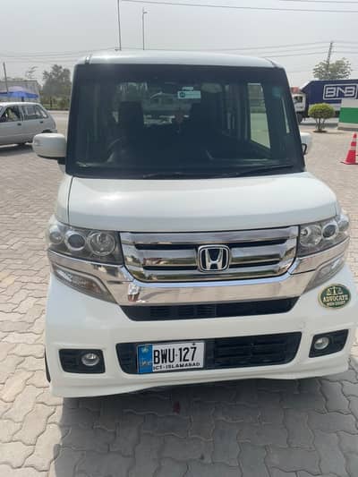 Honda N Box Custom 2017