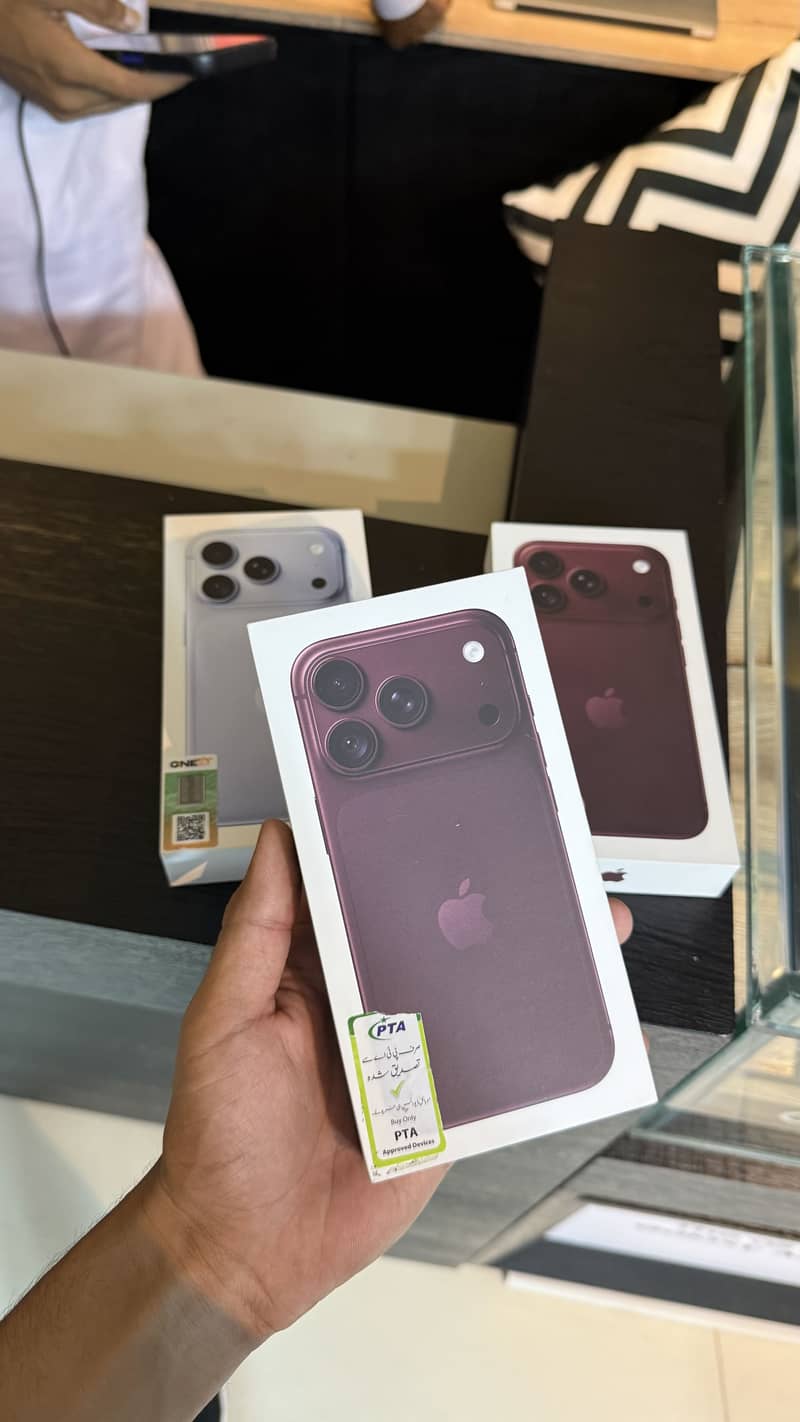 Apple iPhone 18 Pro Max 0