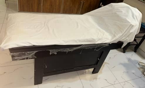 Wooden Facial Bed