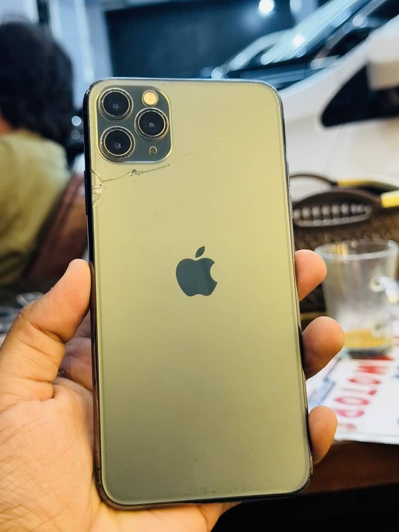 Apple iPhone 11 Pro Max 1