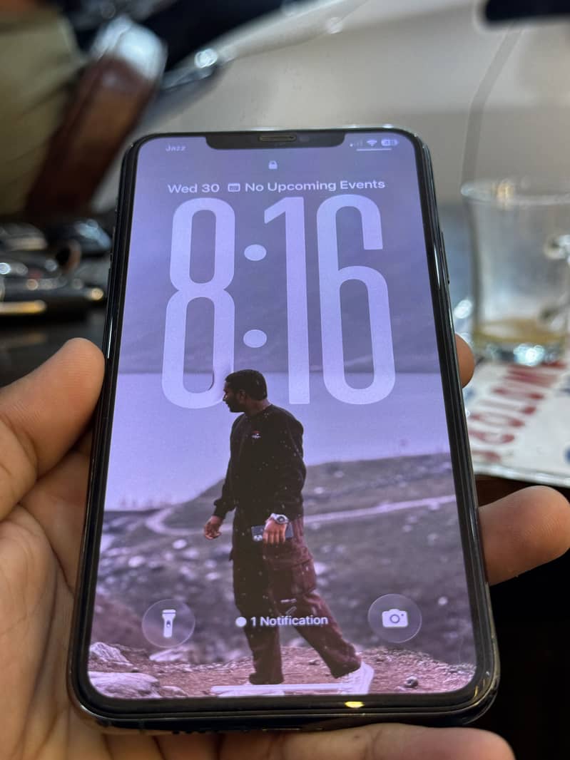 Apple iPhone 11 Pro Max 2