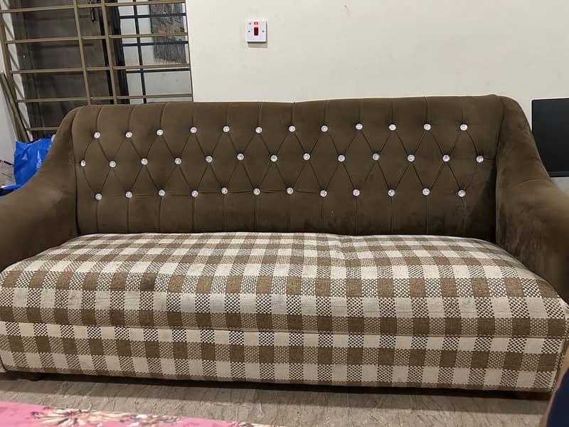 Brown sofa. 0
