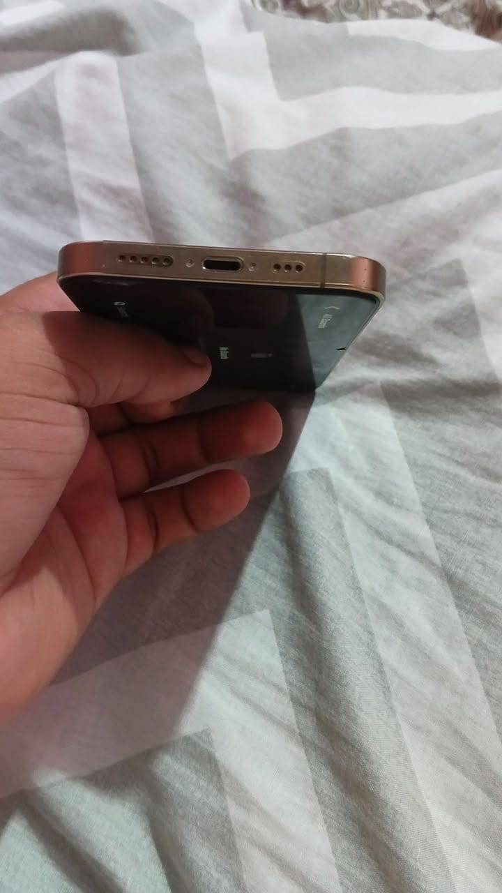 Apple iPhone 12 Pro 3