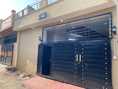 3 Marla Single Storey House 1km from Gelani Mart green bus stop 2 security advance ( Read Add)