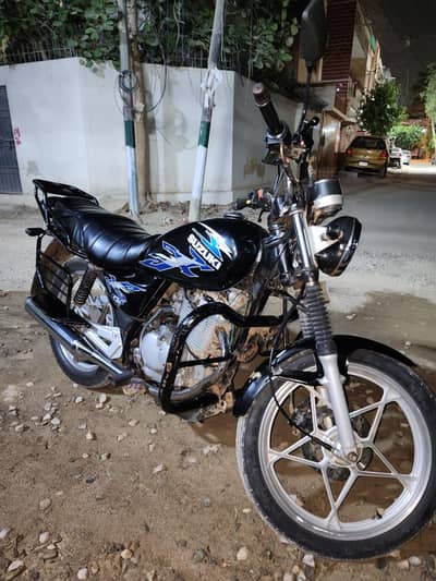 SUZUKI GS150 SE