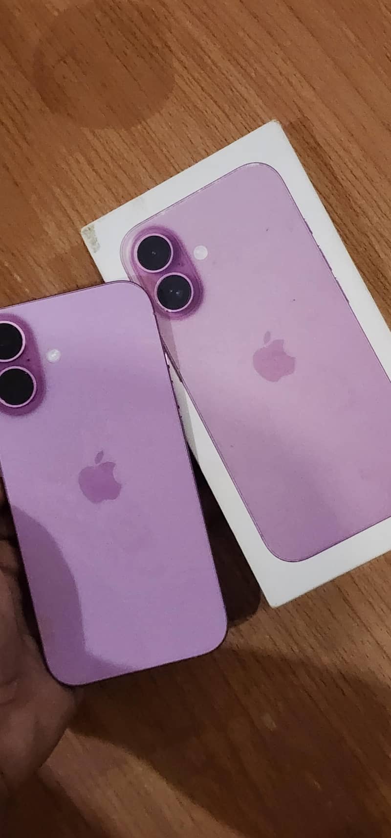 Apple iPhone 16 6