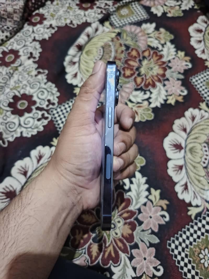 Apple iPhone 13 Pro 5