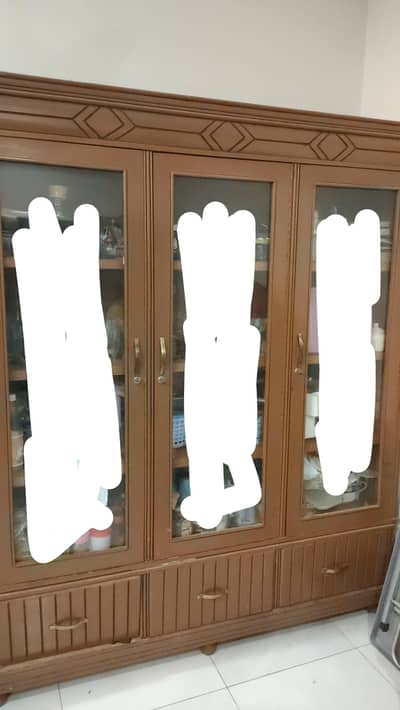 crockery cabinet