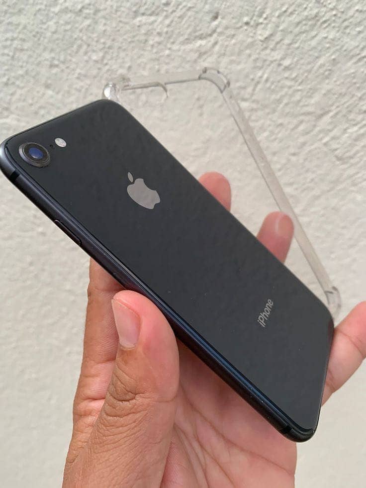IPhone SE 2nd GEN 3