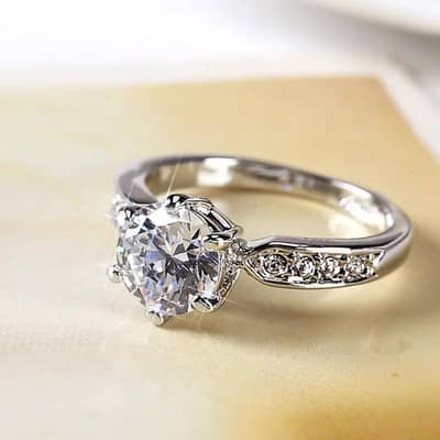 Elegant Korean-style wedding ring