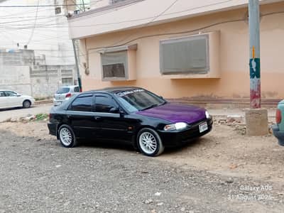 Car in very good condition child ac no work required low or chalao con