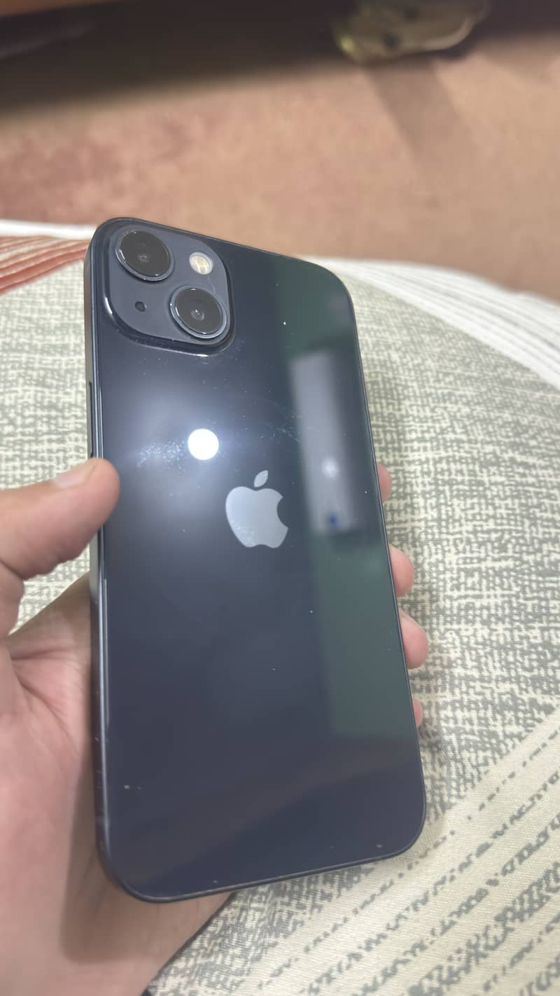 Apple iPhone 13 0