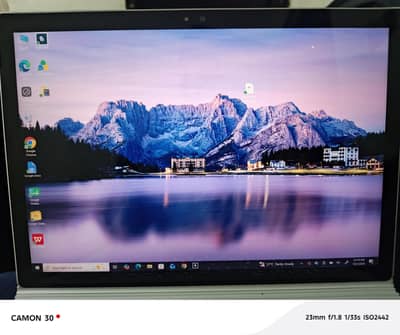 Microsoft Laptop with window 10 pro 8/256gb 1 GB Nvidia graphic touch