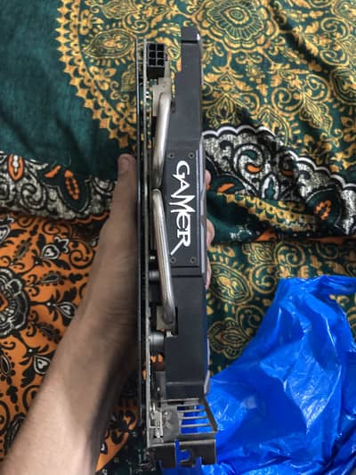 Graphics card 2gb