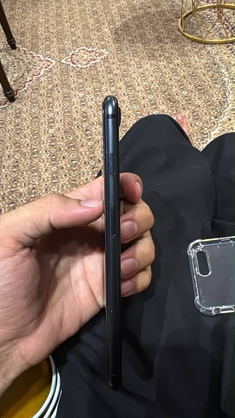 Apple iPhone 7 Plus 2