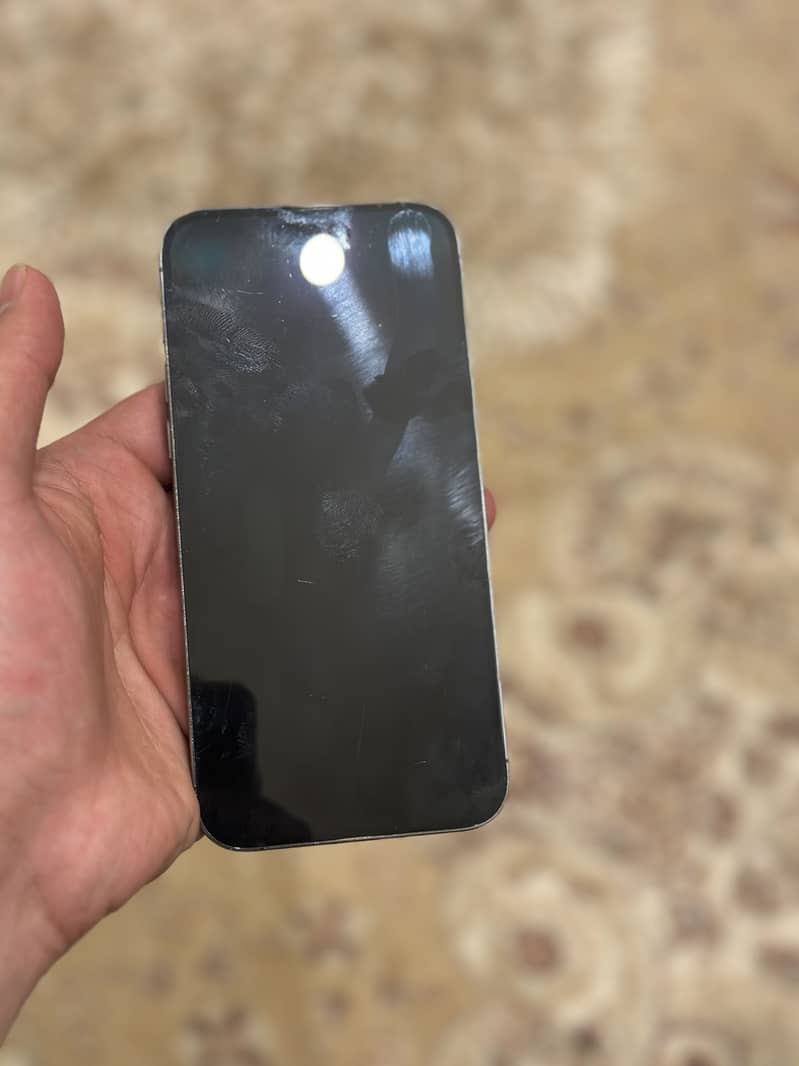 Apple iPhone 14 Pro Max 11