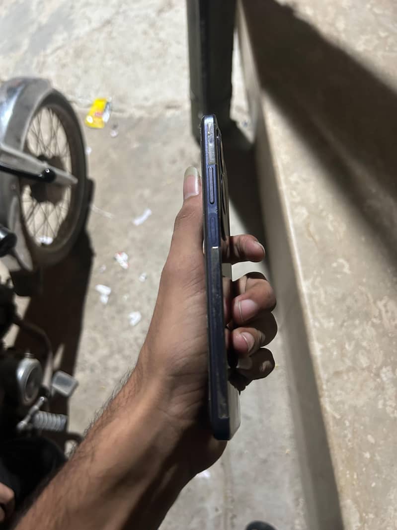 OPPO A60 2
