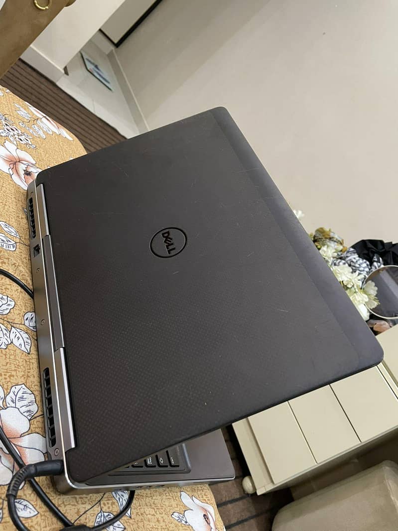 Dell Precision 7510 5