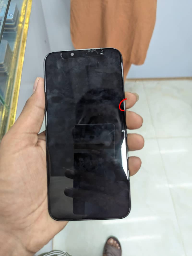 Apple iPhone 13 Pro Max 0