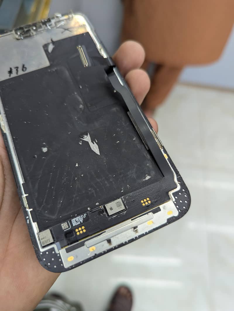 Apple iPhone 13 Pro Max 3