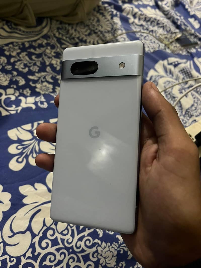 Google Pixel 7a 4