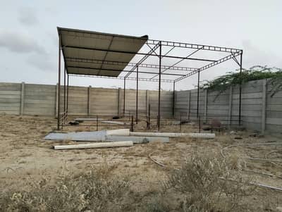 iron shade with teen roofs