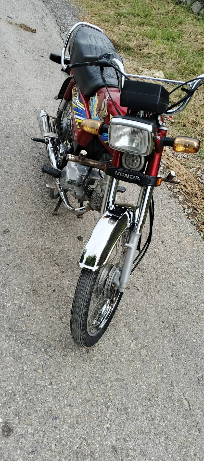 Honda cd70 9