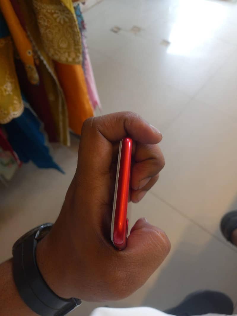 Apple iPhone 7 4