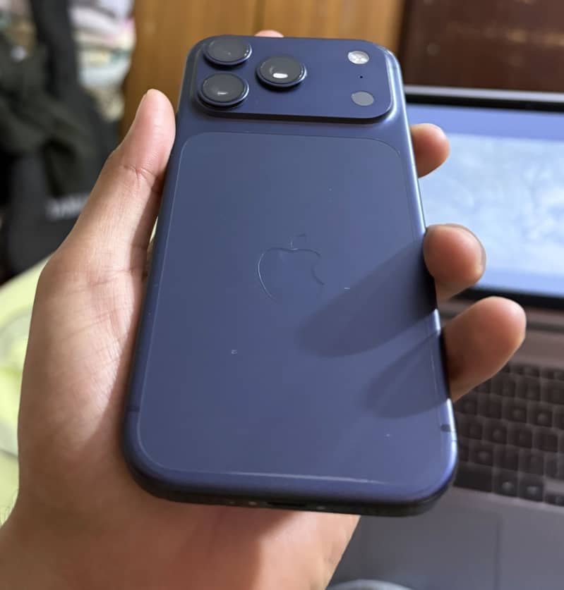 Apple iPhone 17 Pro 2