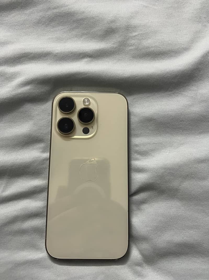 Apple iPhone 14 Pro 1