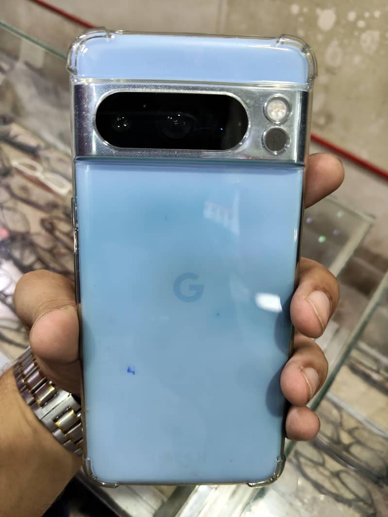 Google Pixel 8 Pro 1