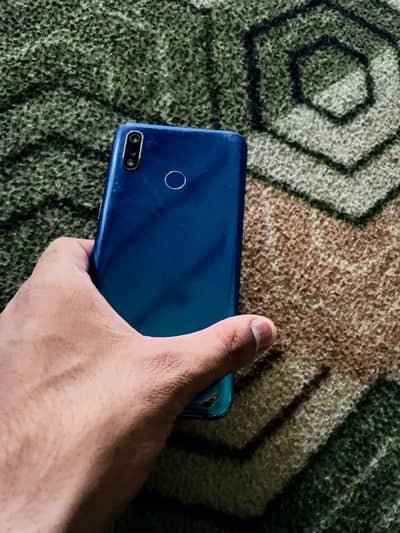 Realme 3