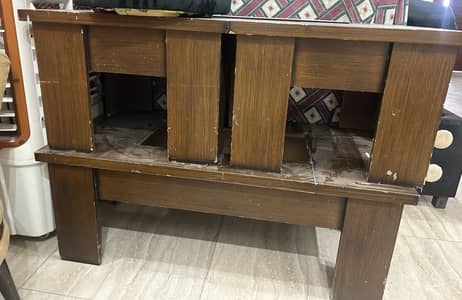 1 Centre table with 2 small side tables
