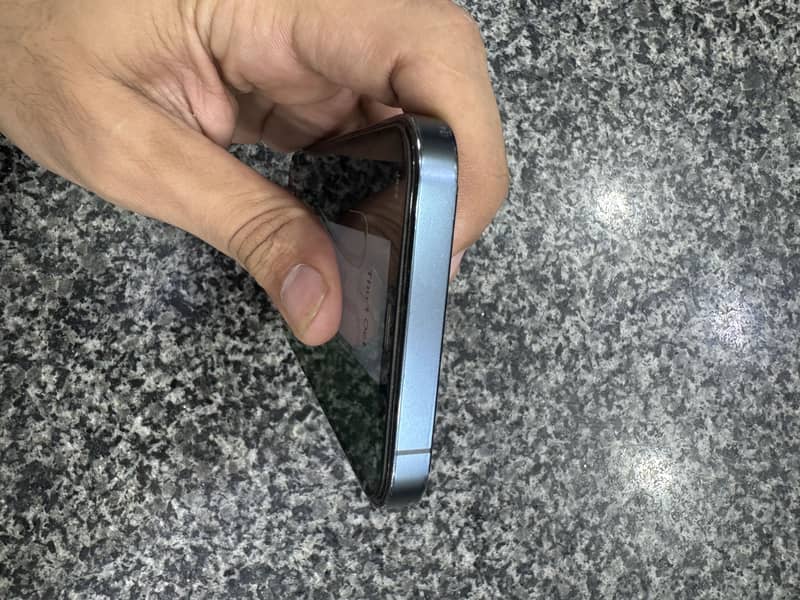 Apple iPhone 12 Pro 3