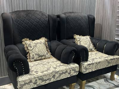 Elegant 5-seater black velvet sofa set