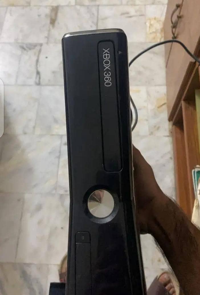 XBOX 360 SLIM 2