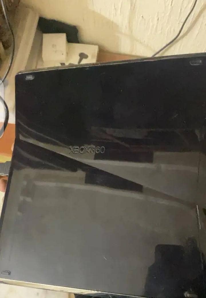 XBOX 360 SLIM 4