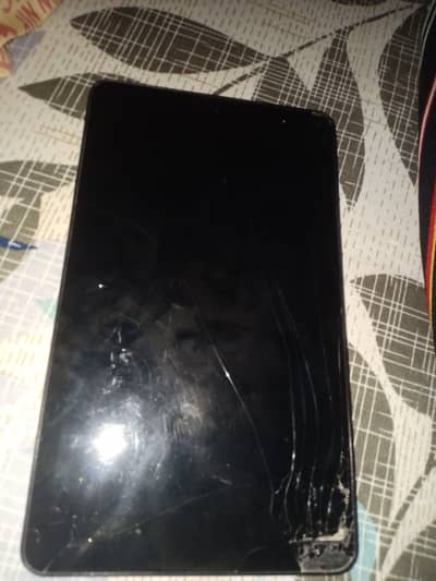 Qua tableet 3gb ram damage