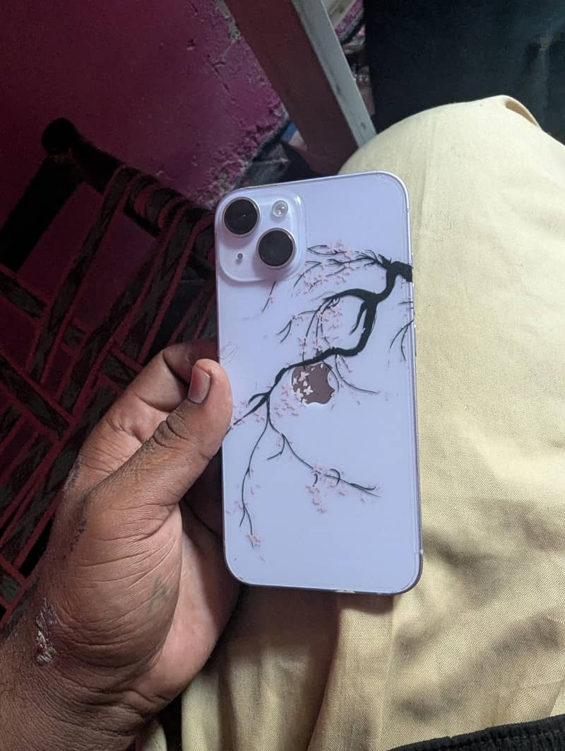 Apple iPhone 14 5