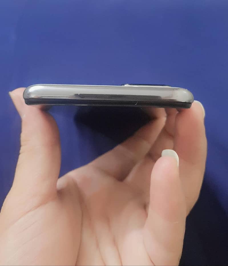 OPPO A95 5