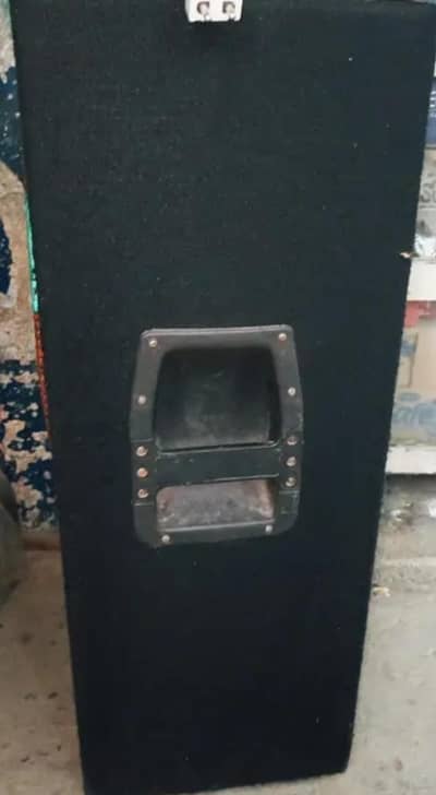 outdoor and party function speaker