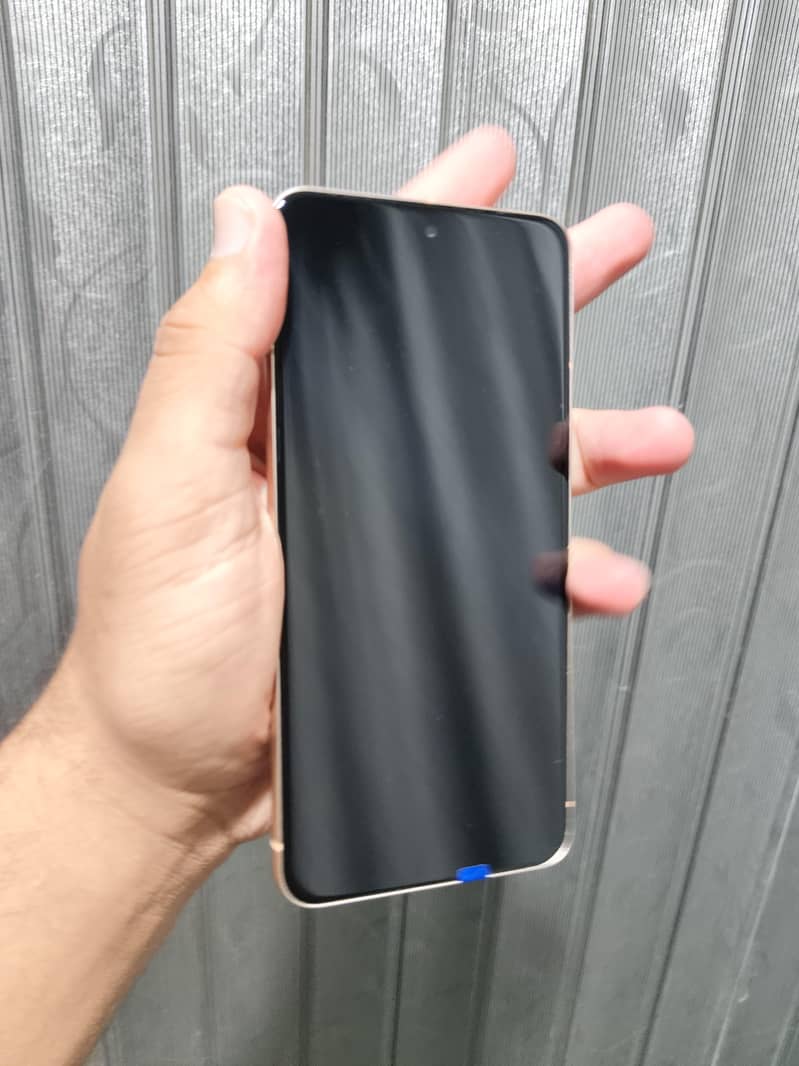 Google Pixel 8 9