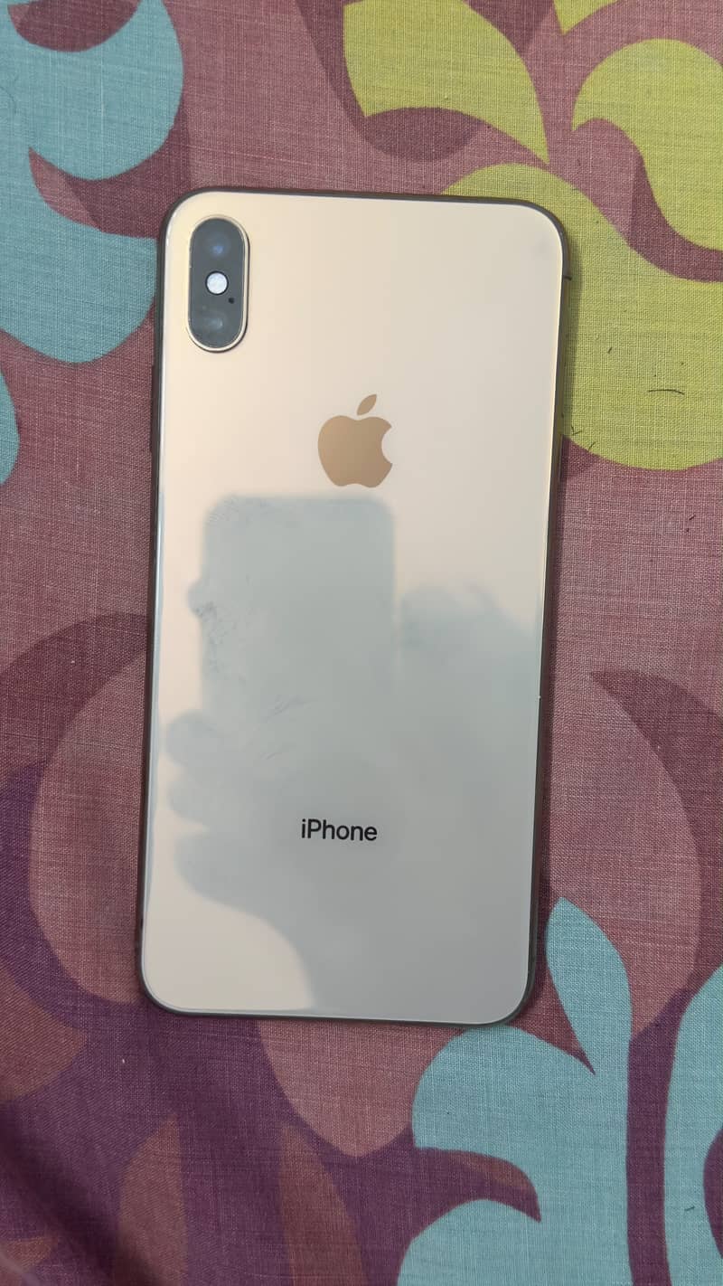 Apple iPhone XS Max 0