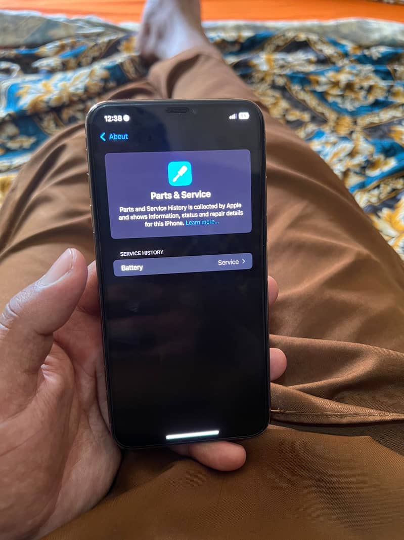Apple iPhone XS Max 5