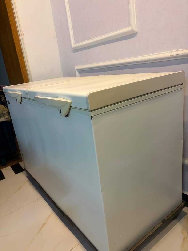 fridge freezer 2