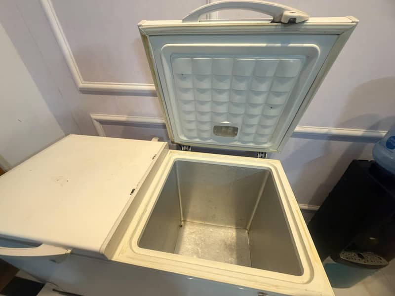 fridge freezer 3
