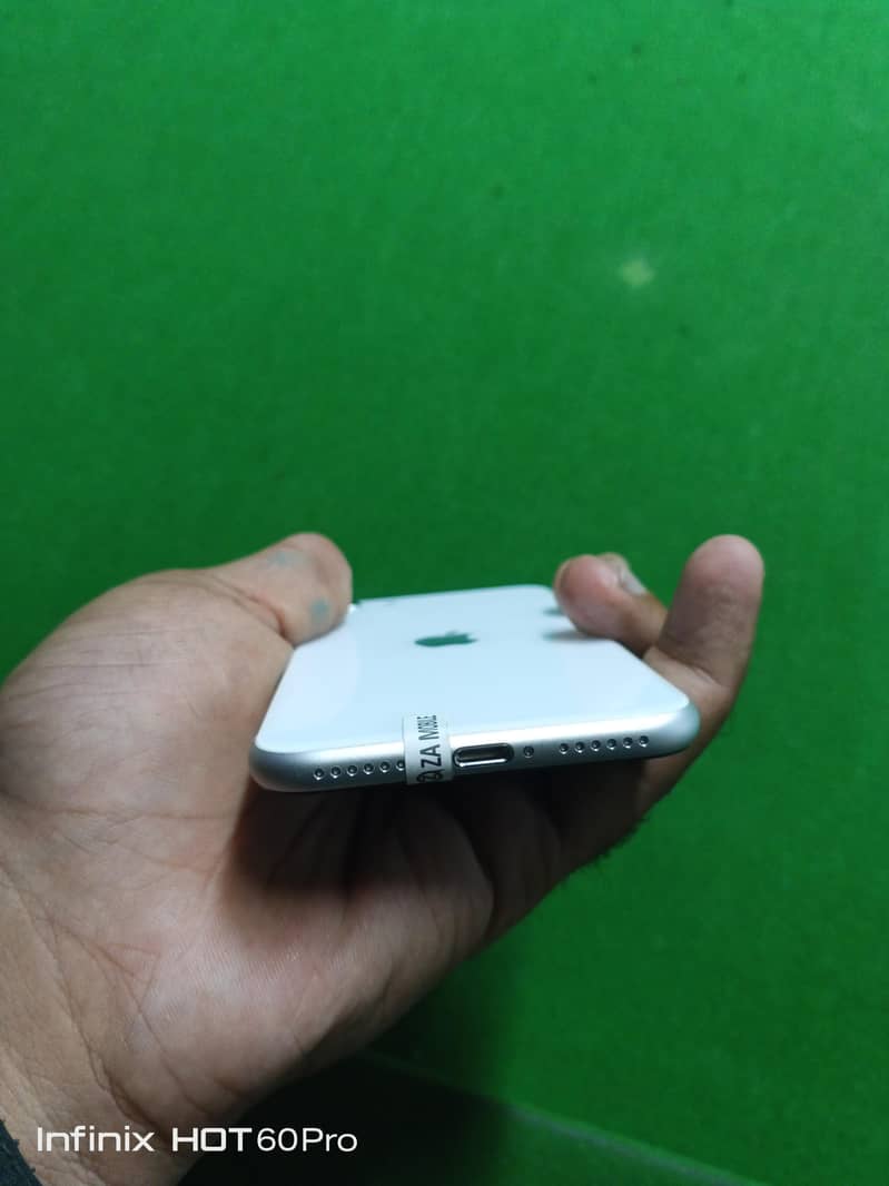 Apple iPhone SE 1