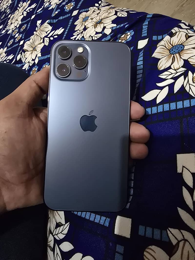 Apple iPhone 12 Pro Max 1