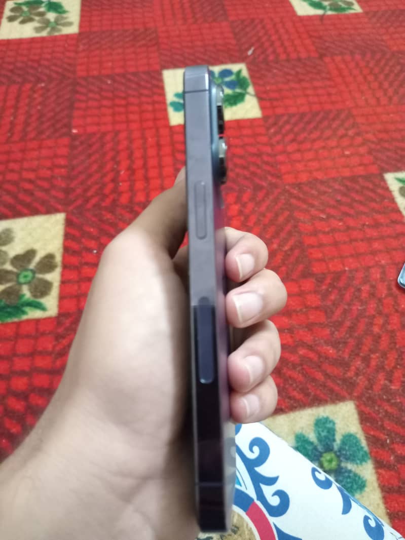 Apple iPhone 14 Pro 5