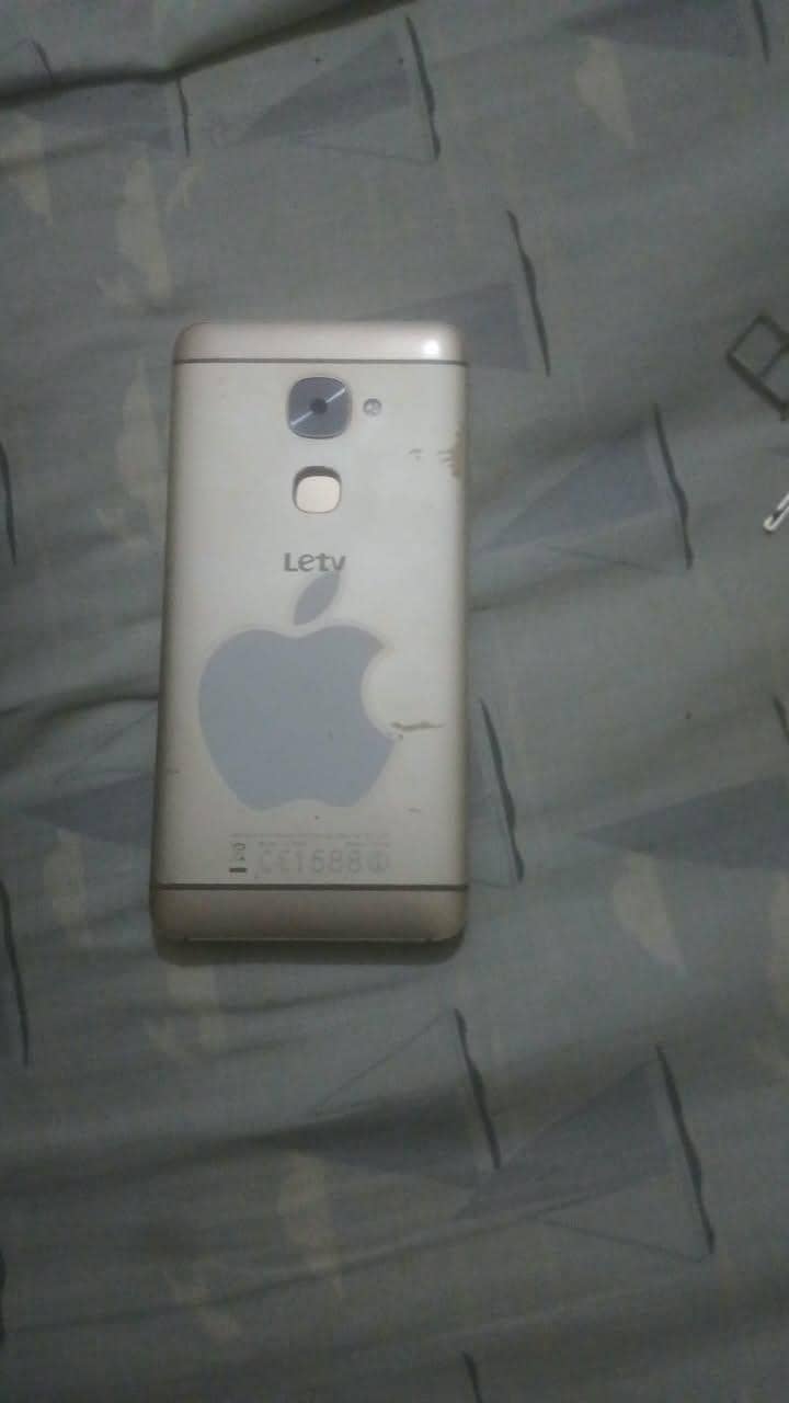 LeEco le2 0